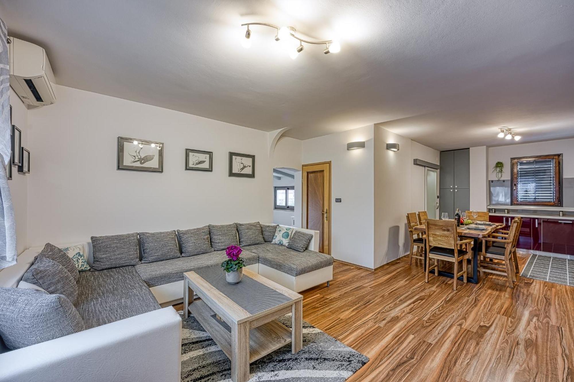 Apartments Suki روفينج المظهر الخارجي الصورة